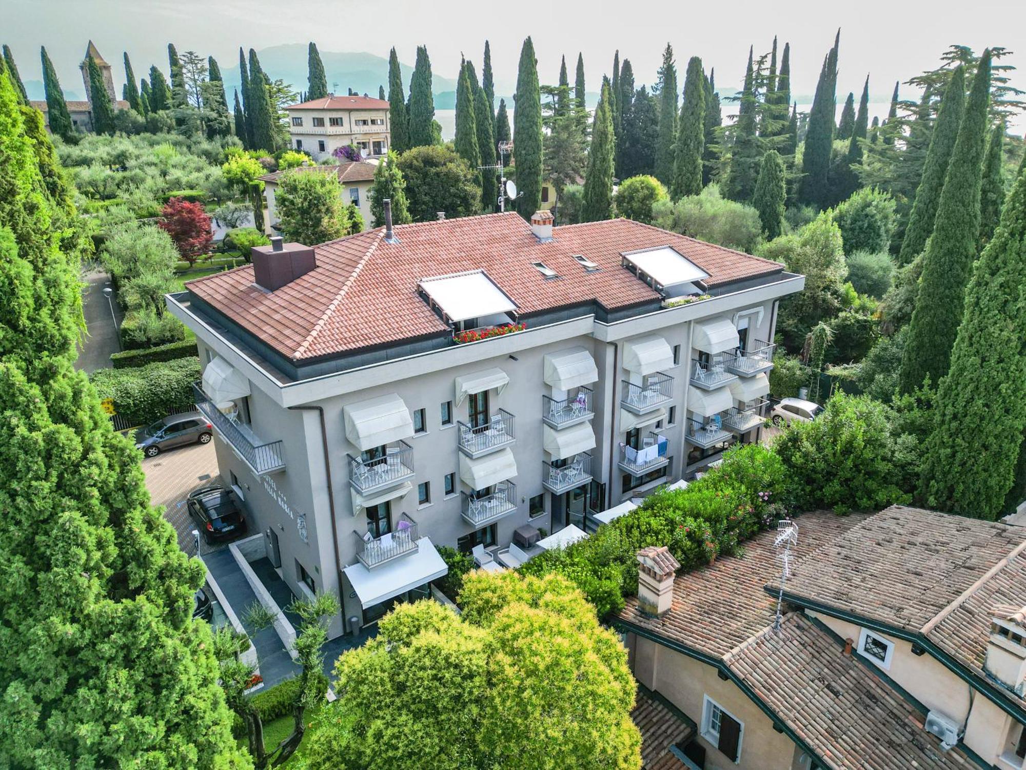 Hotel Villa Maria Σιρμιόνε Εξωτερικό φωτογραφία